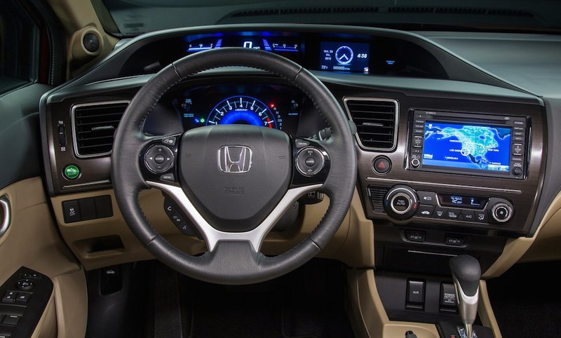Illustration for article titled The Ten Most Infuriating Car Interiors Ever Made